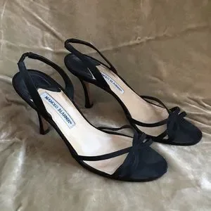 Manolo Blahnik 黒 サテン ビジュー付き 38サイズ Manolo Blahnik Sandals Size 38 EU